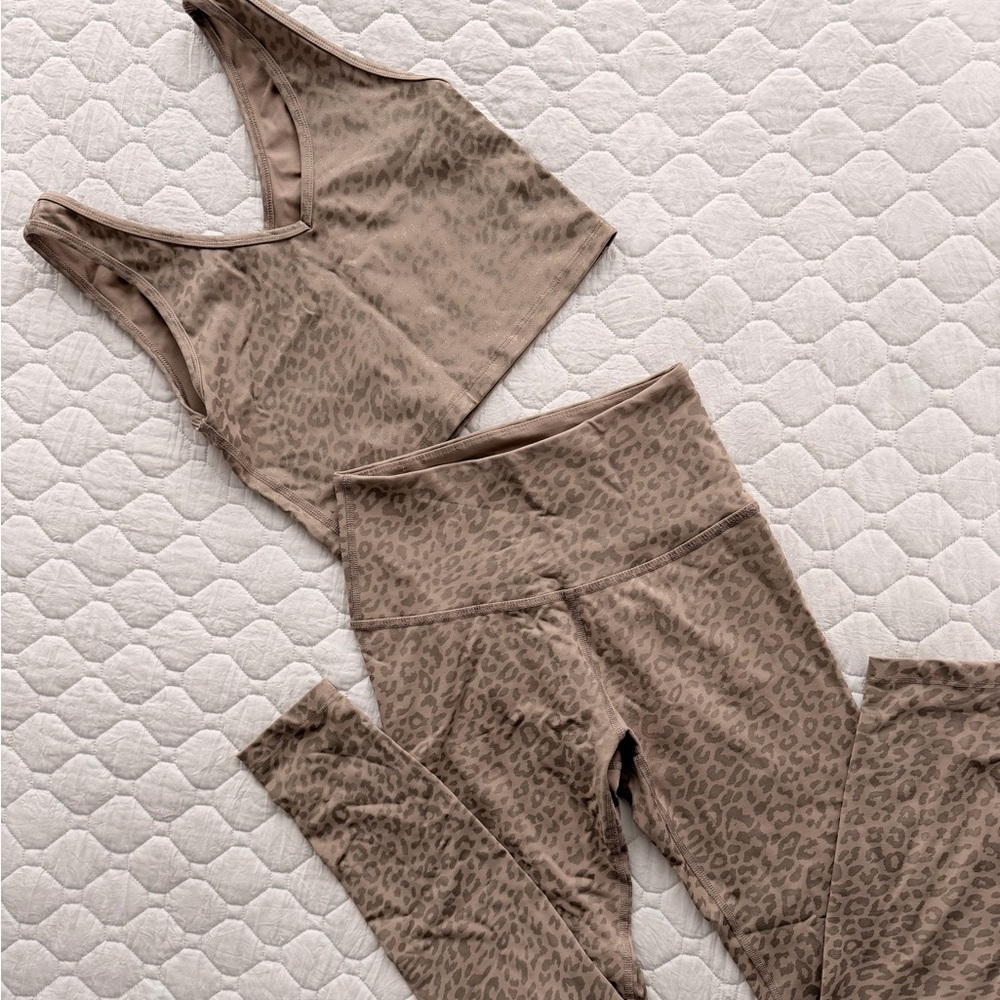 Beyond Yoga Activewear Set